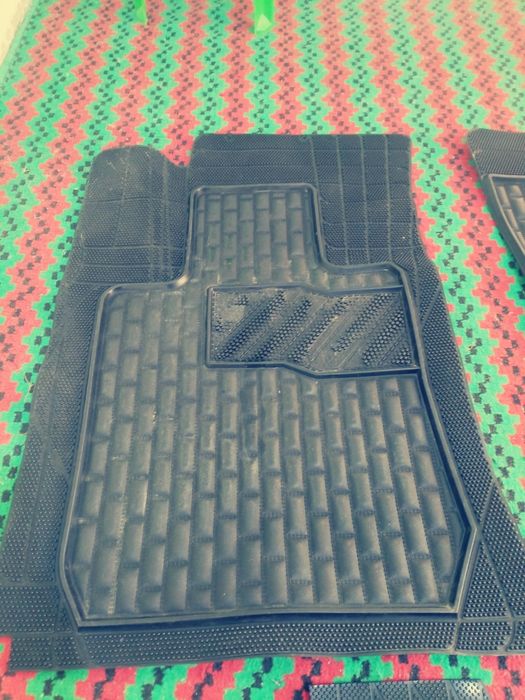 Резиновый полик. Ласетти Жентра учун.