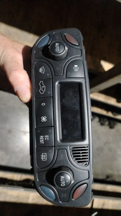 Блок климат контроля на w 203