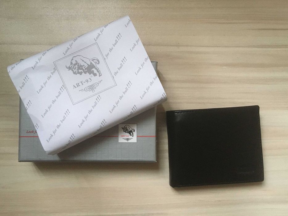 Мъжки портфейл АРТ-93 от Естествена кожа (Черен с 10 разделения)