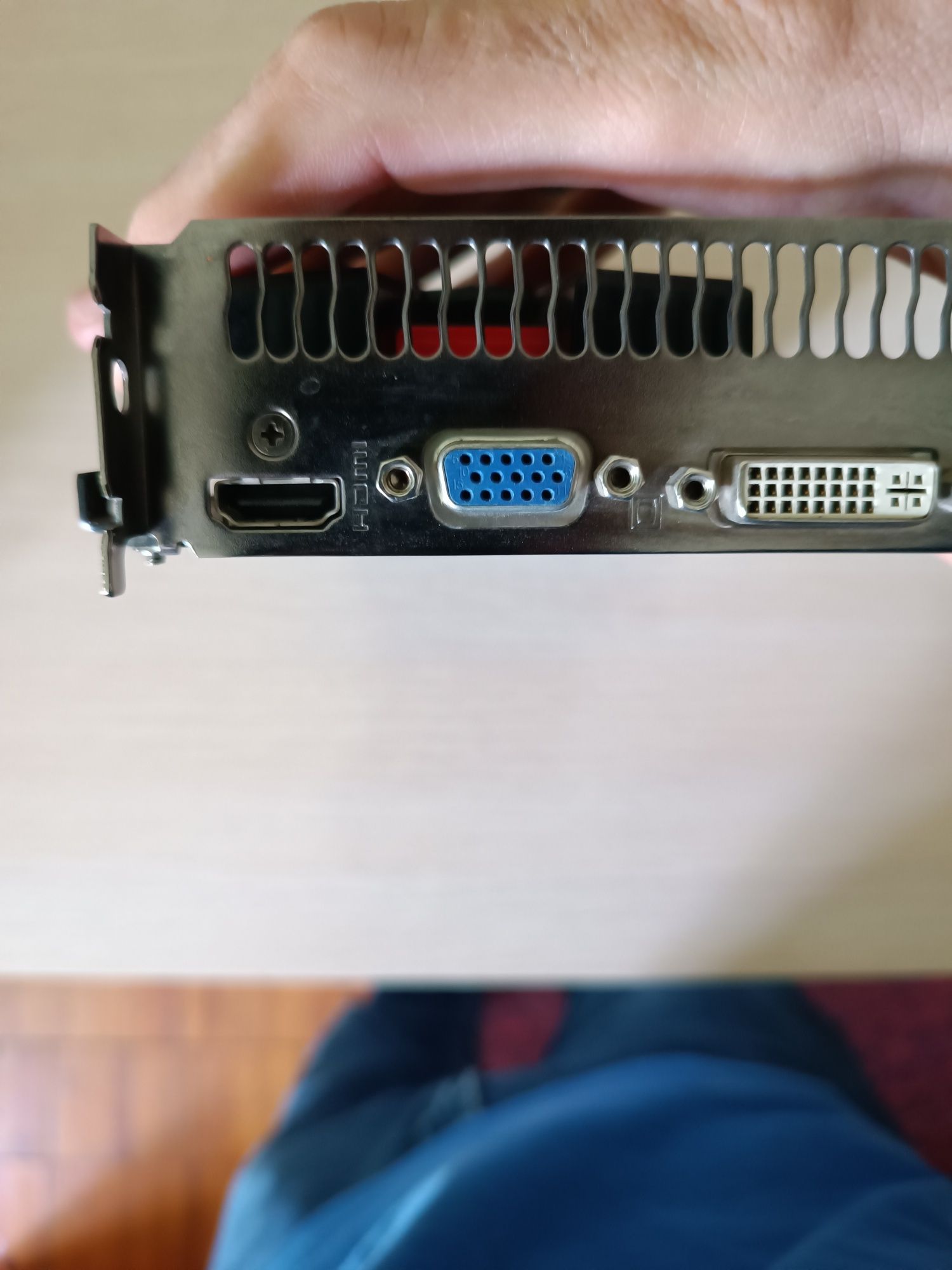 GTX550ti 1gb asus