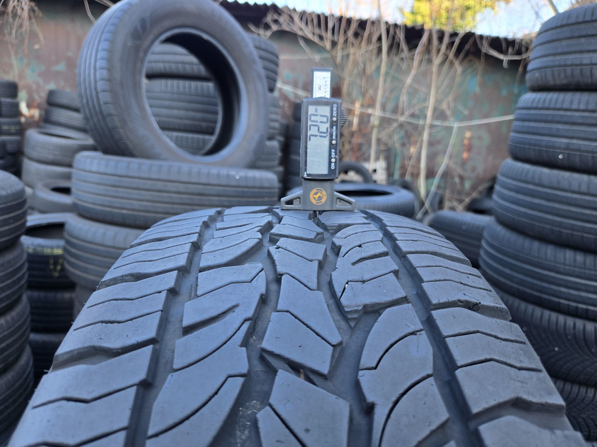 4бр. 265 60 18 Dunlop всесезонни.