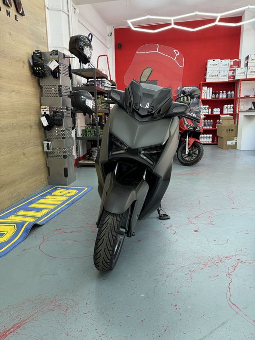 Yamaha XMax 300 Tech Max nou