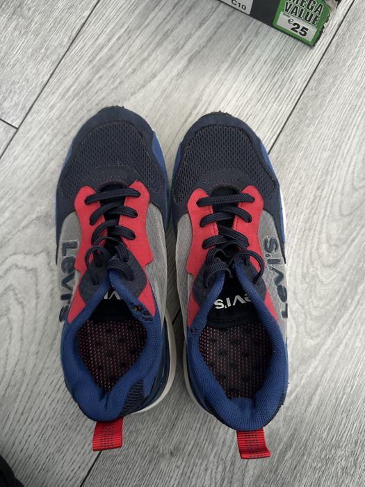 Маратонки  Nike , Levis 31 нимер