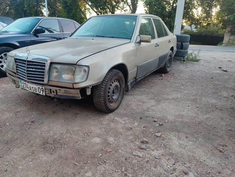 Мерседес W124 по запчастям продаётся