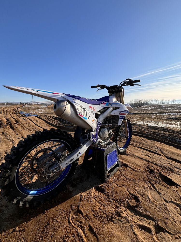 Yamaha yzf450 motocross enduro