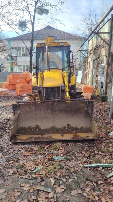 Buldoexcavator JCB 3CX