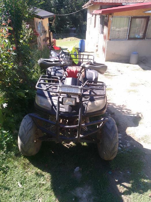 Vând două ATV 250
