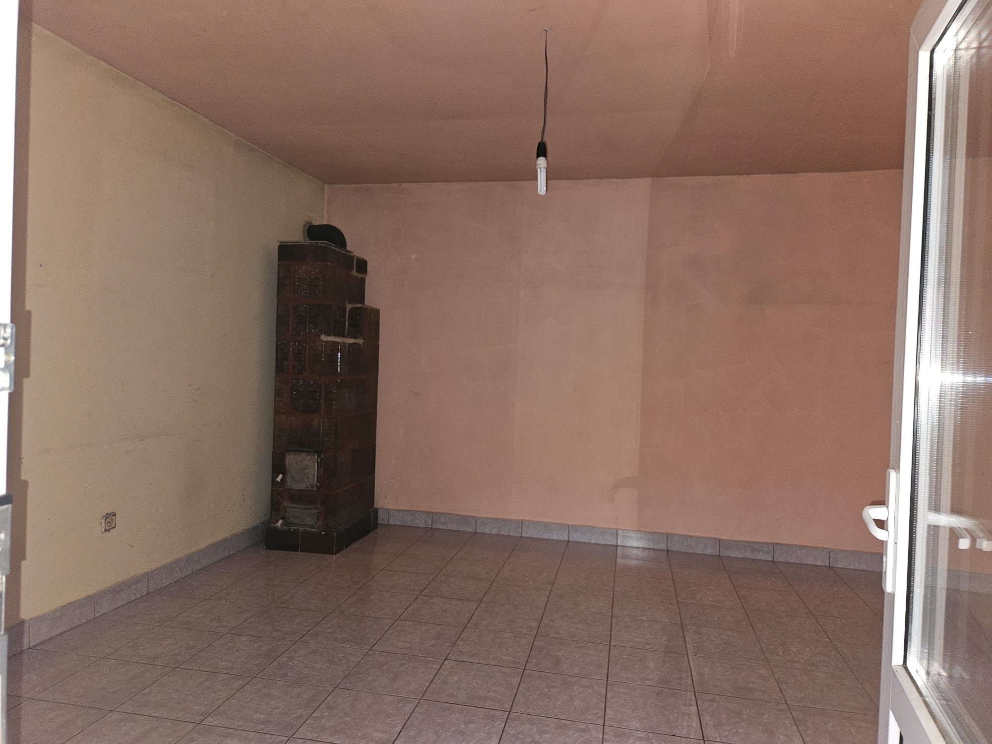 Vind casă com Caianu