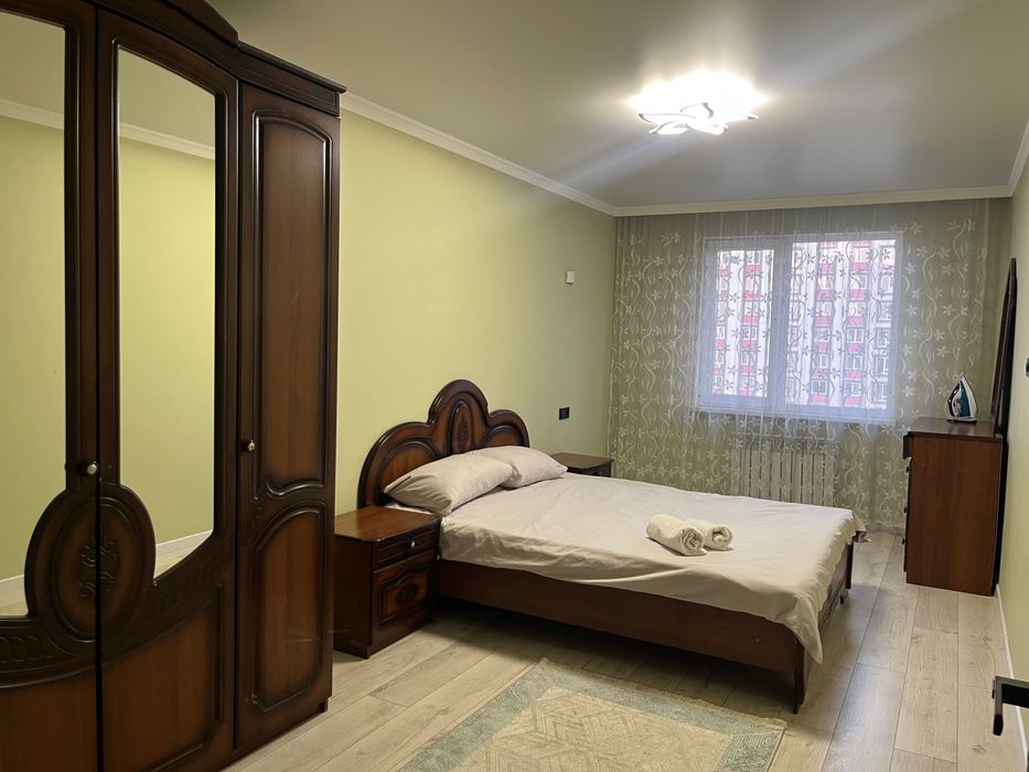 Продается спальный гарнитур