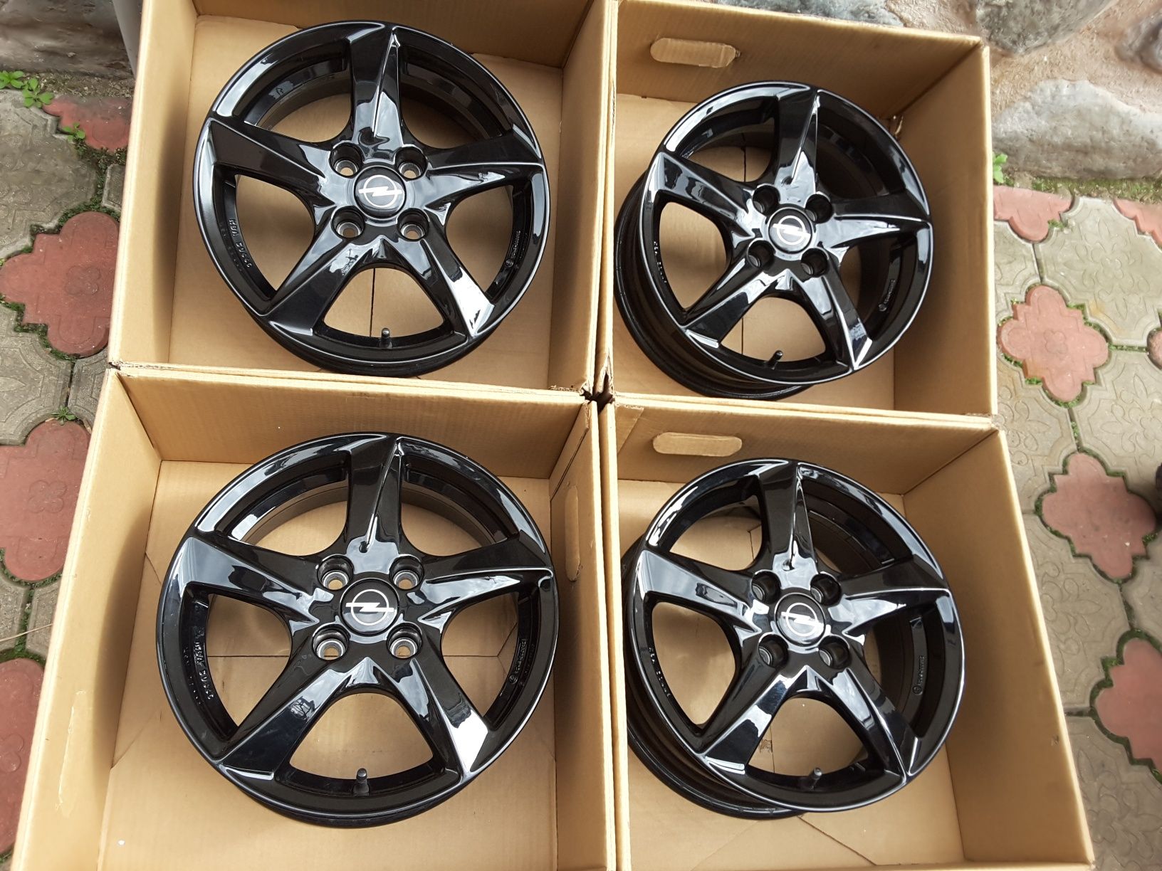 jante aliaj 15; 4x108; Opel Corsa F f