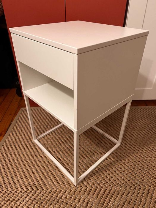 2 Шкафчета нощни Икеа