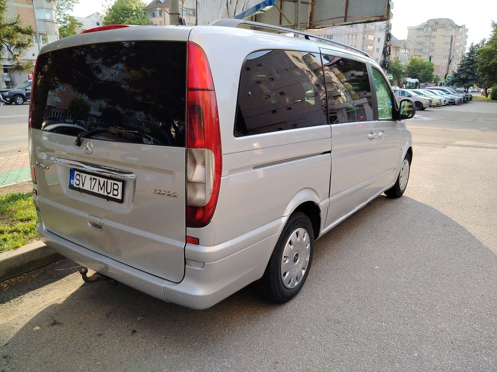 Mercedes Viano 2004