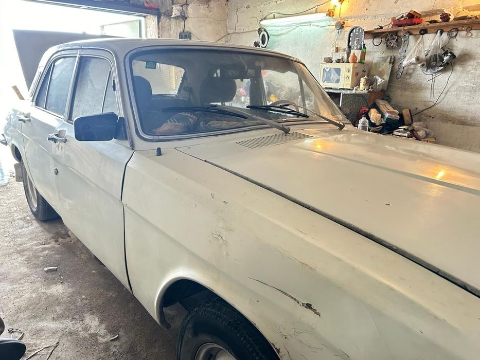 ГАЗ 24 Волга 1986 года на ходу