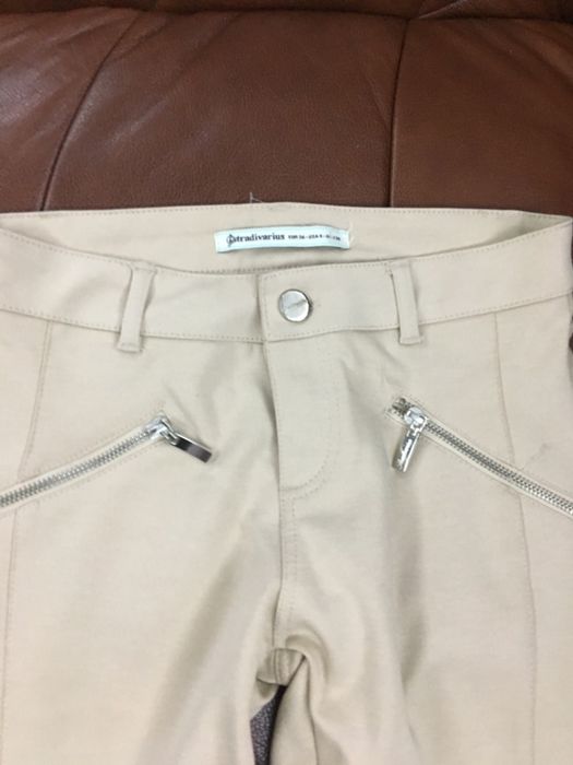 Pantaloni "Stradivarius" exceptionali+cadou