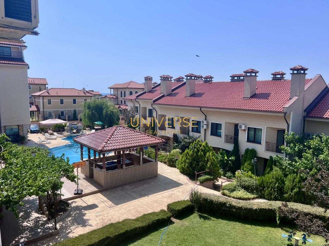 Продава се Едностаен апартамент в с. Кошарица, Област Бургас - 60 кв.м за 800 €/кв.м - Снимка #9