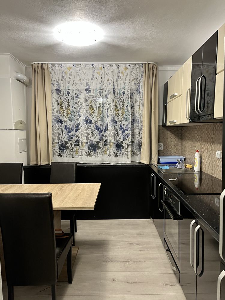Inchiriez apartament 2 camere Micro16