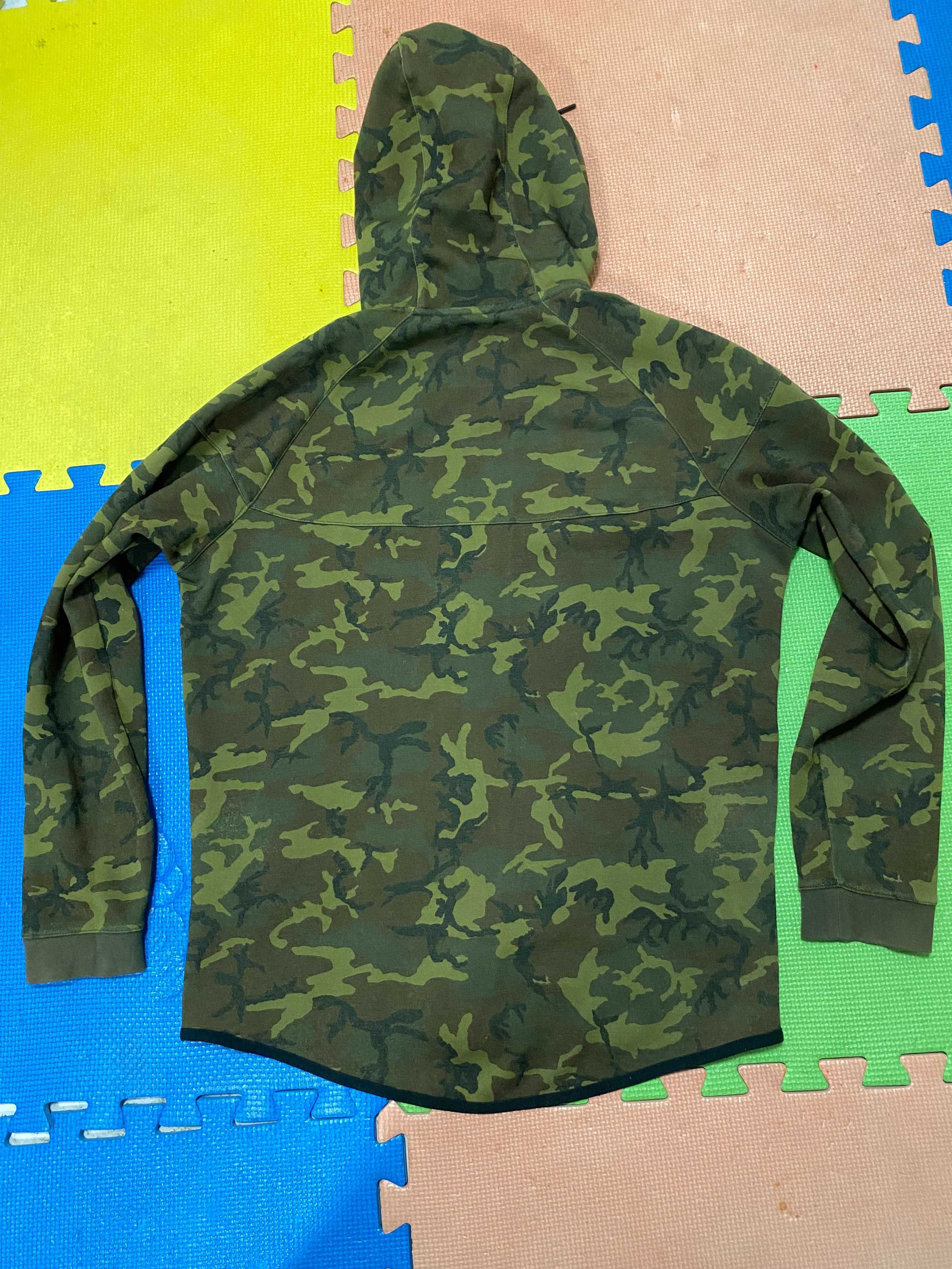 Nike Tech Fleece Windrunner Camo Green Black''оригинално мъжко горн Л