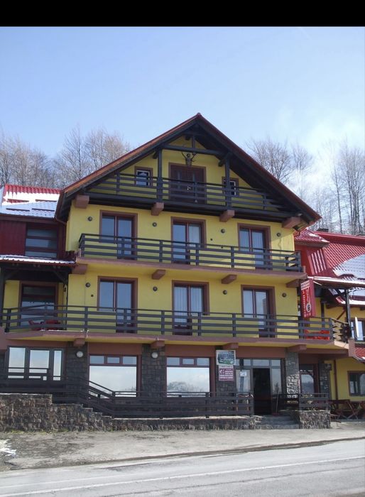 Liber de craciun Pensiunea La Gheorghita Fundata Brasov