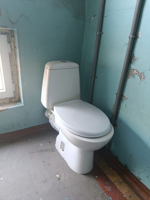 Продам унитаз бу