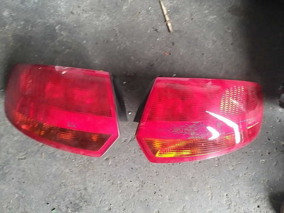 Stop Dreapta Si Stanga 200/buc pentru Audi A3 8P din 2006