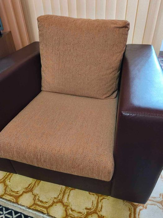 Диван с 2 фотьойла (холна гарнитура)