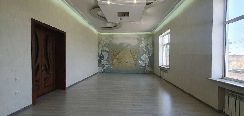 Срочно сдается дом 6 комнат,6 соток.можно под бизнес.Сергели.