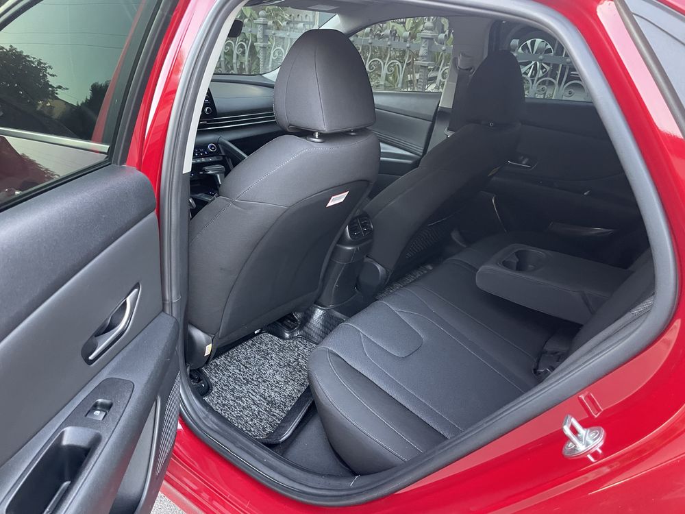 Hyndai elantra продается