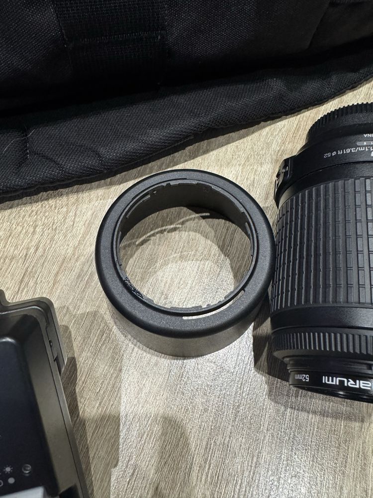 DSLR Nikon D3300 obiectiv 18-55mm si obiectiv 55-200mm