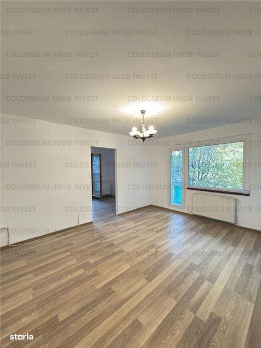 Apartament 3 camere, decomandat - zona Calea Bucuresti