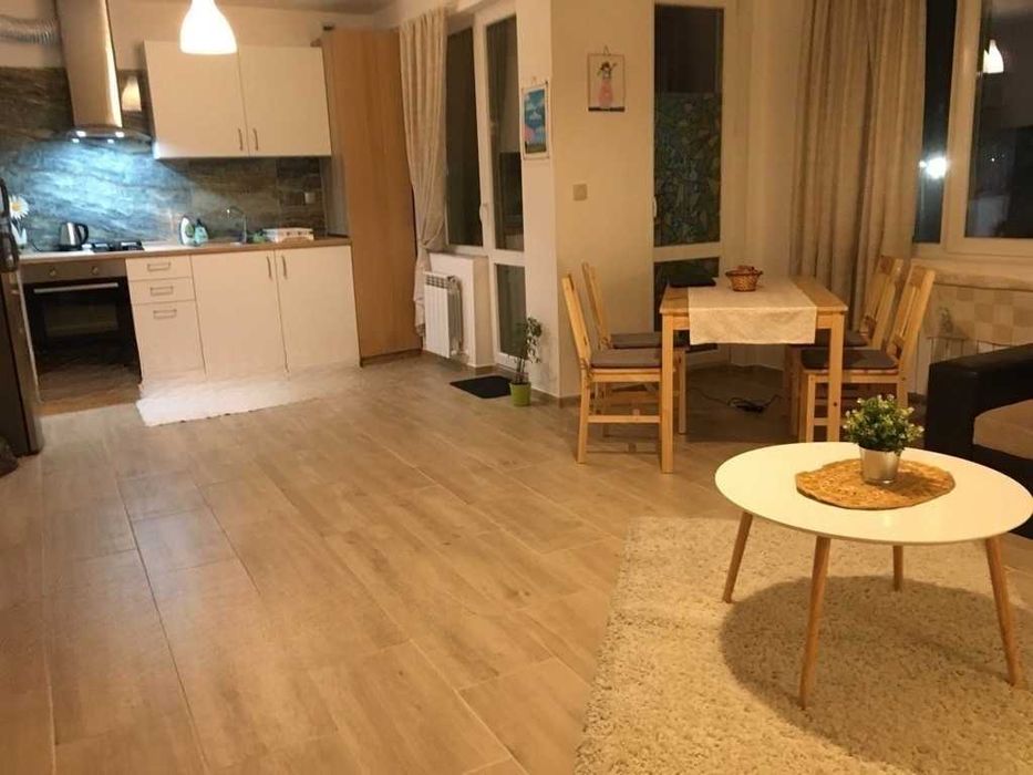 Дава се под наем Двустаен апартамент в София, Кръстова вада - 60 кв.м за 700 € - Снимка #2