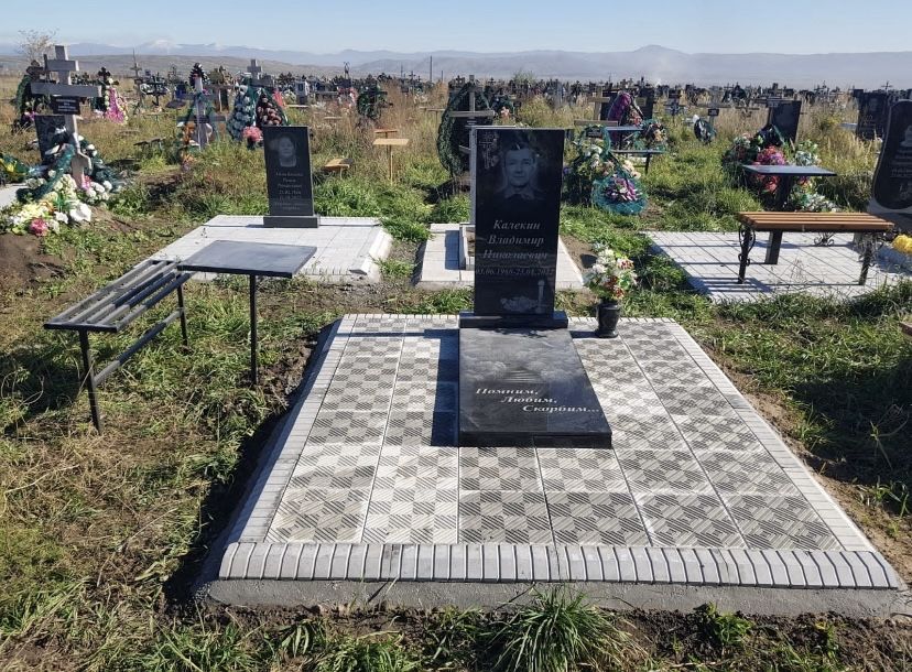 Изготовление памятников, облагораживание могил.