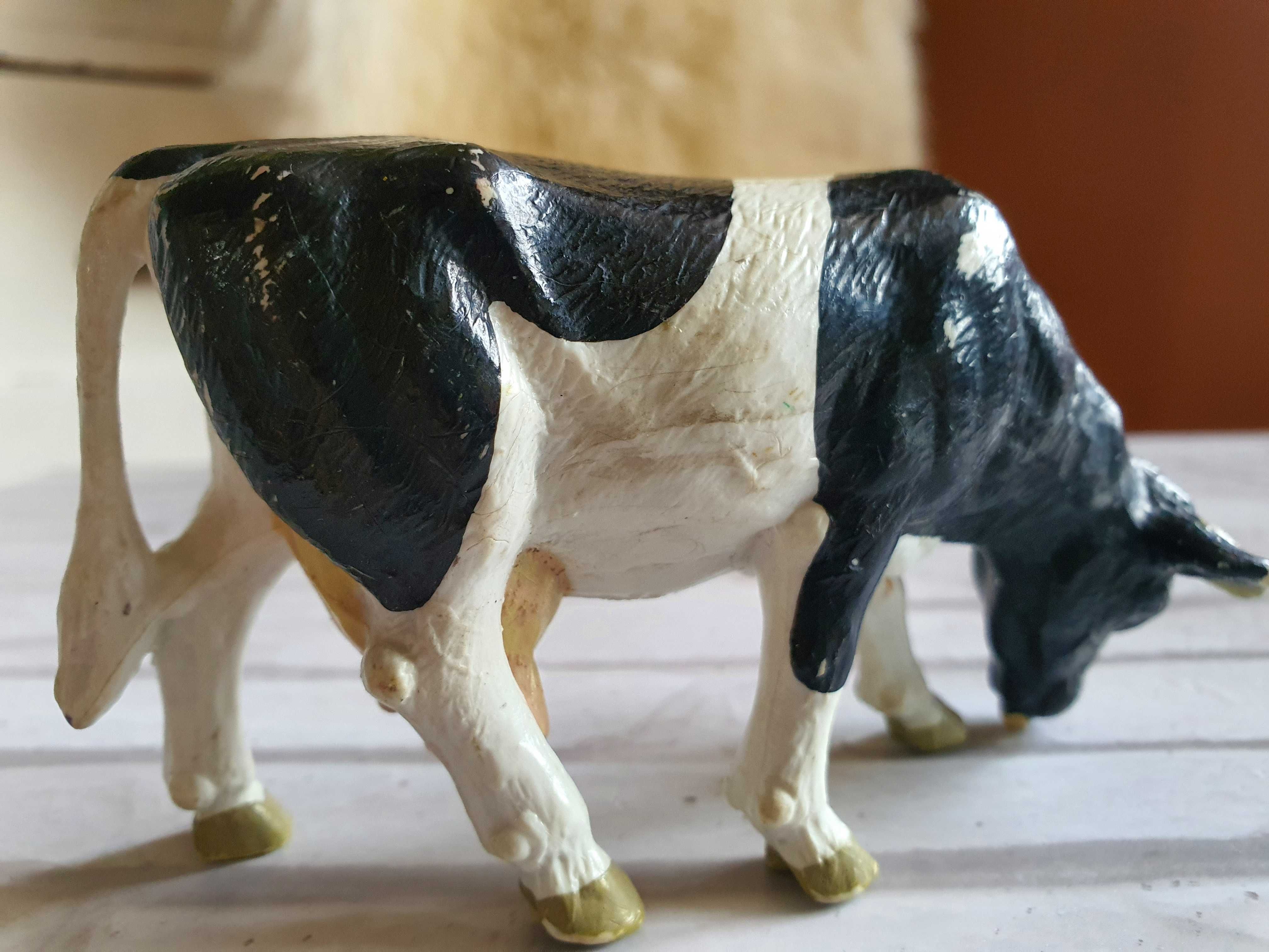 Figurina Schleich Vaca HOLSTEIN care paste cod 13207