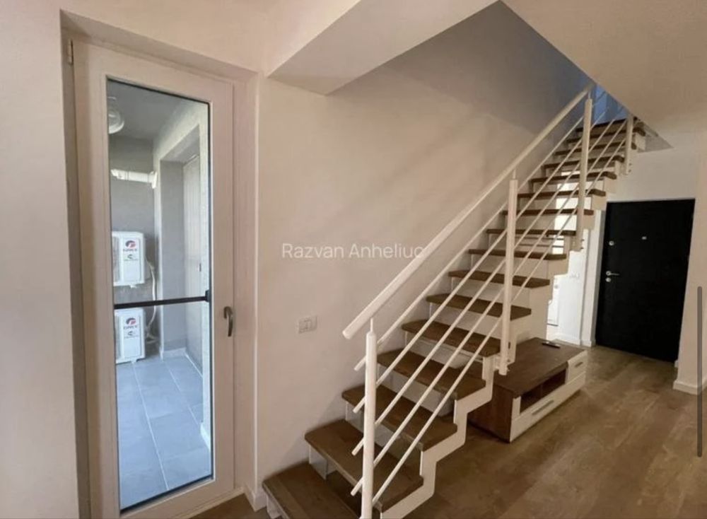 Apartament cu 3 camere de inchiriat