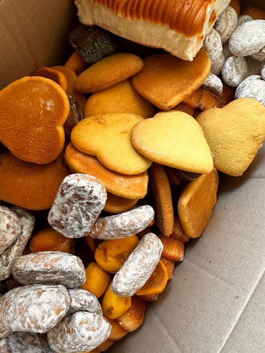 Корм Малга беруге таттилер пряники т.б.