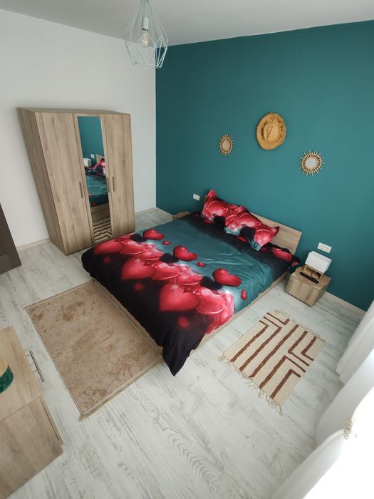 Inchiriez garsoniera