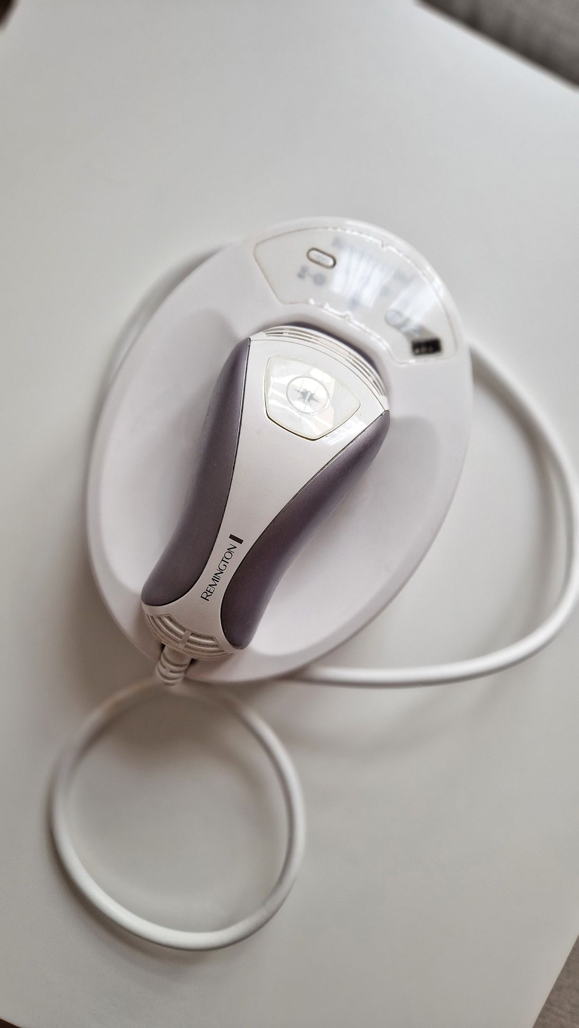 Фотоепилатор Remington IPL6500 i-Light Pro