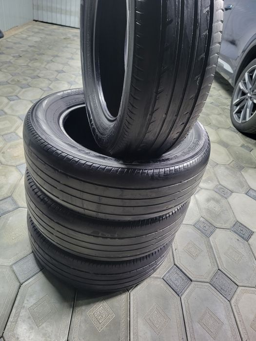Продам  шины 215/60/17 в хорошом состояние