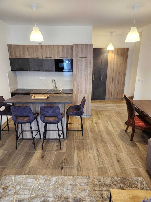 Дава се под наем Тристаен апартамент в София, Лозенец - 84 кв.м за 699 € - Снимка #2