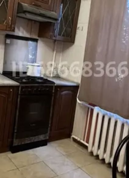 газовая плита с духовкой  и вытяжка