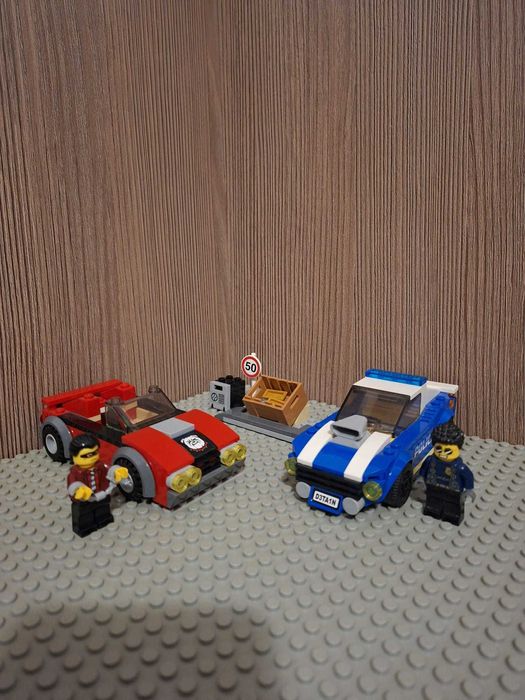 LEGO City Police 60242, Arest pe autostrada al politiei, 185 de piese