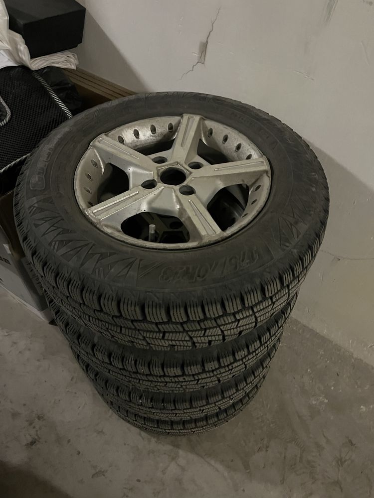 Диски R13 4x100 (4х98) с почти новой резиной