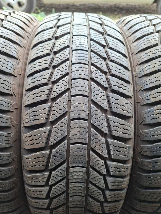 225/60 R17 GENERAL