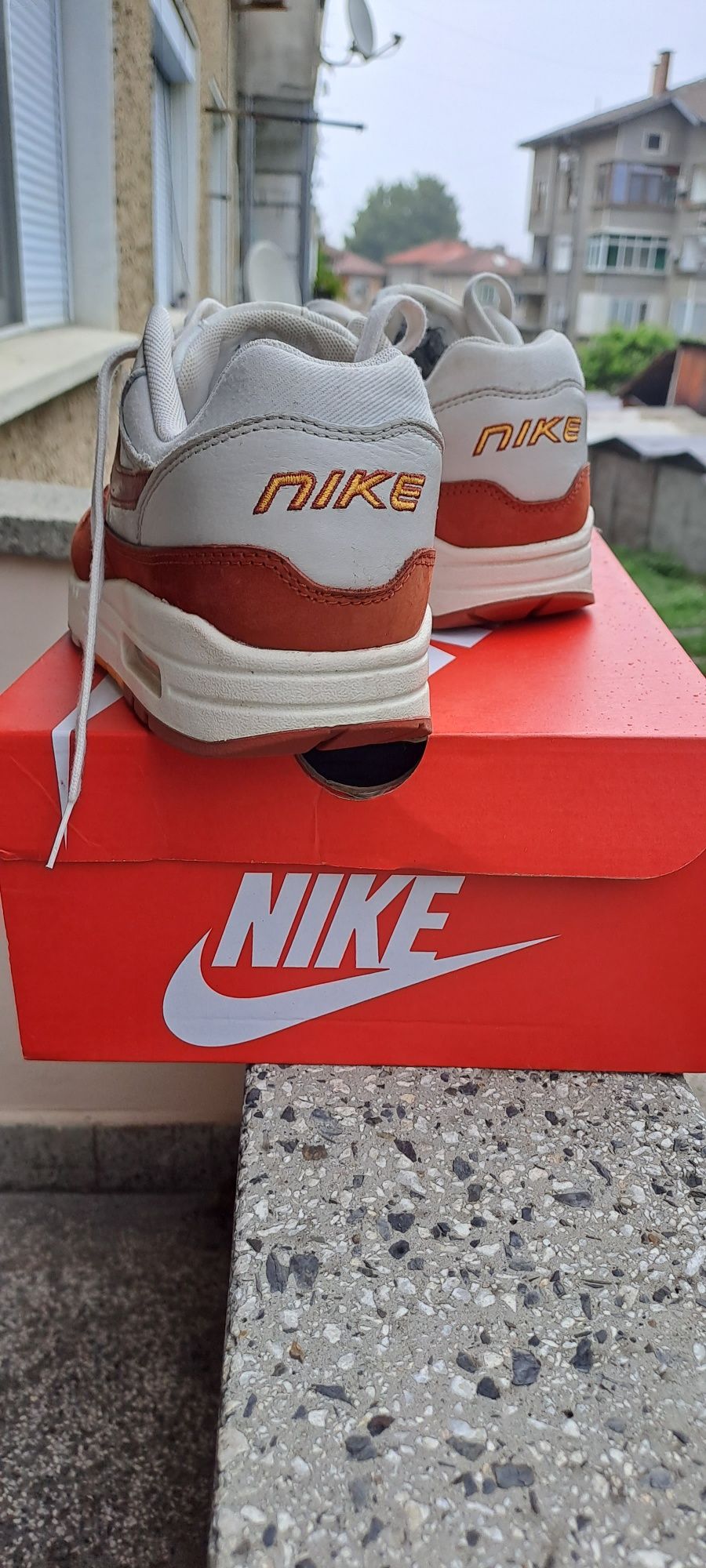 Nike W Air Max 1 Дамски обувки