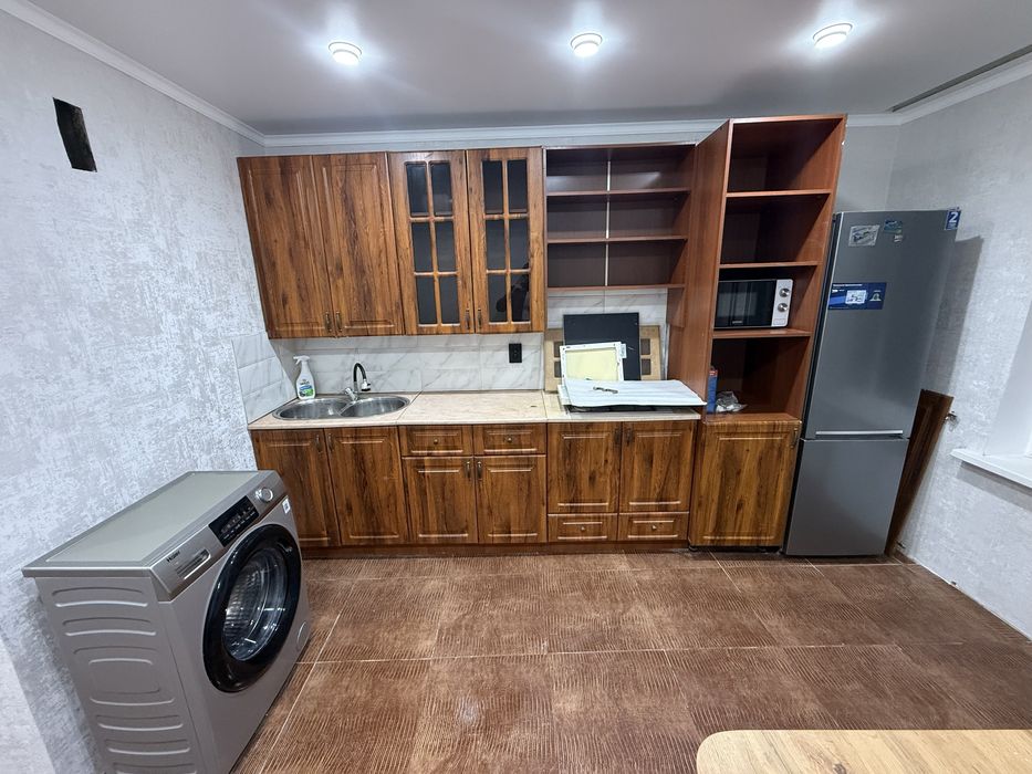 Продам кухню в отличном состоянии