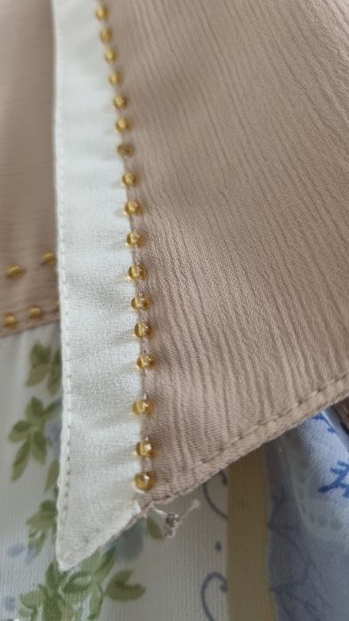 Bluza margelute bej 44