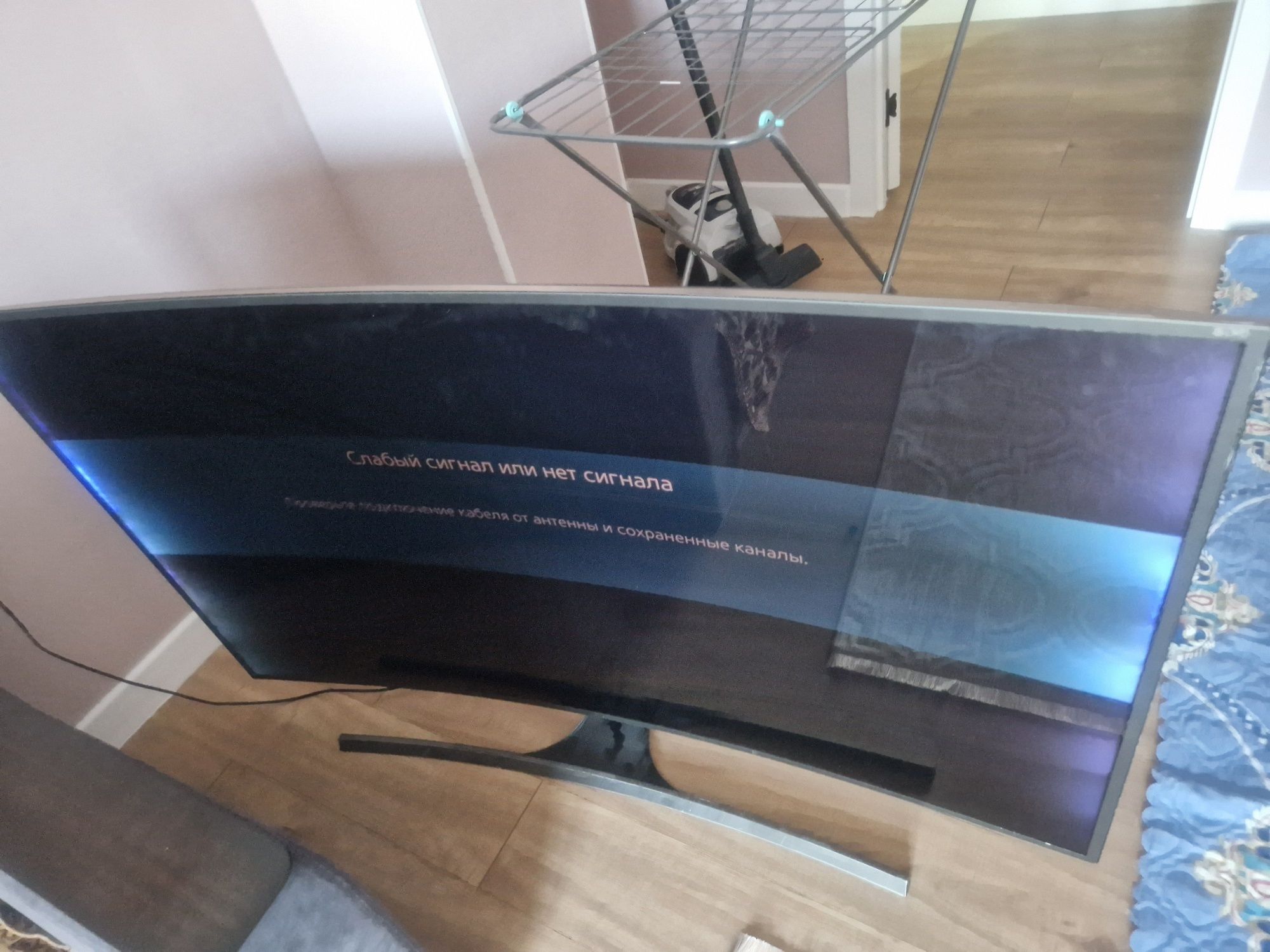 Samsung Smart Tv UE65JS8500 UHD 165см Нужен Ремонт !!!