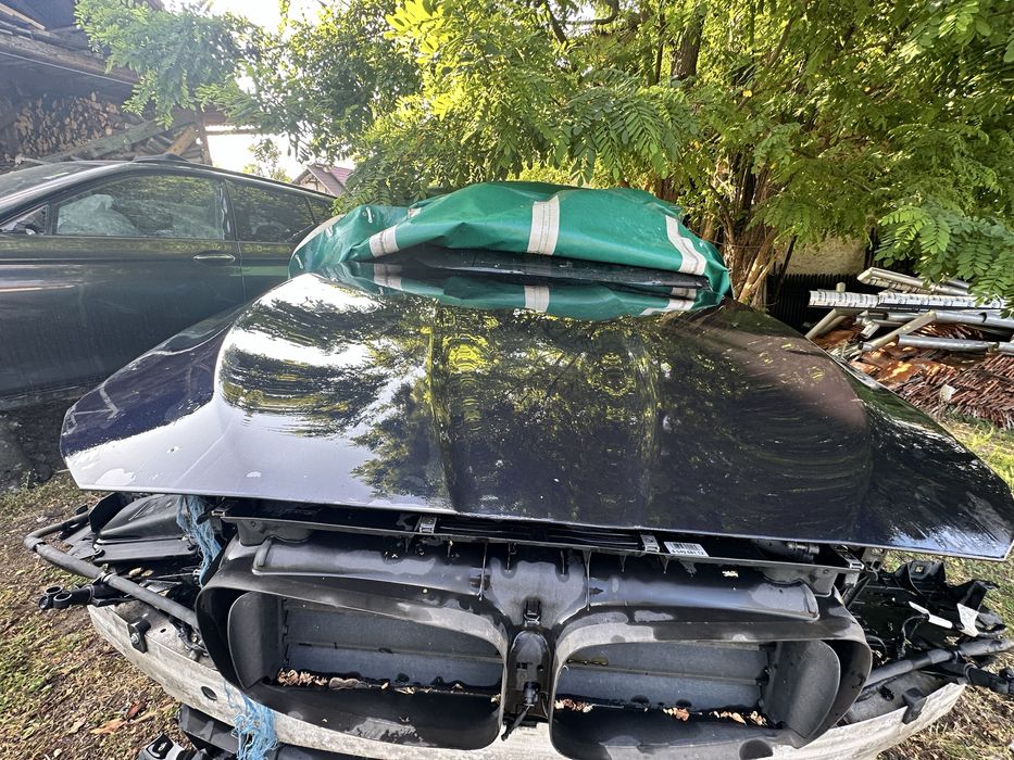 Capota motor originala aluminiu BMW F10 F11 perfecta stare