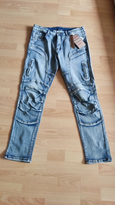 Blugi jeans slim