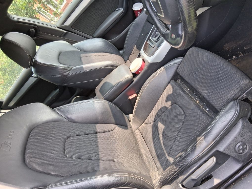 Interior audi a4 b8 s line in stare foarte buna