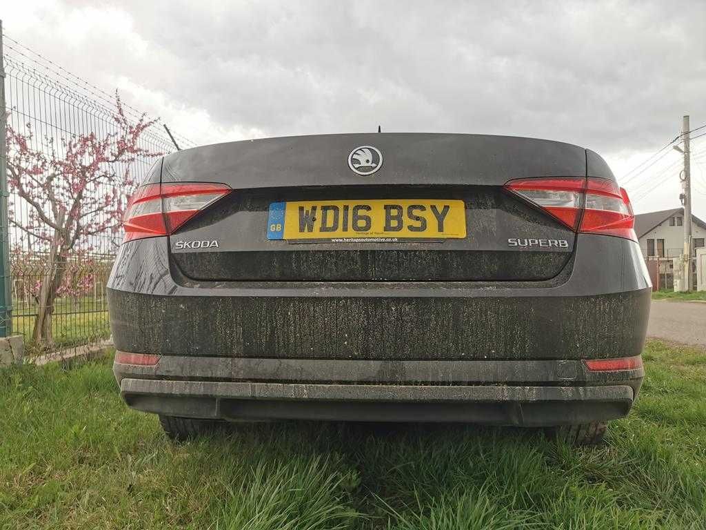 hayon cu luneta skoda superb 3 berlina hayon skoda superb 2017 berlina